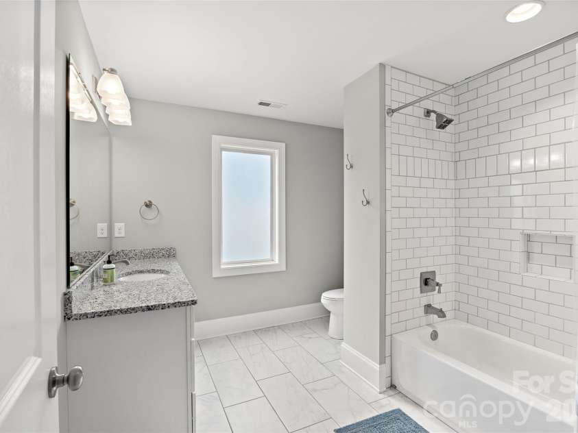 5904 Chalyce Lane, Charlotte, NC 28270.  MLS# CAR4356167, YatesRealty ID 20684. 