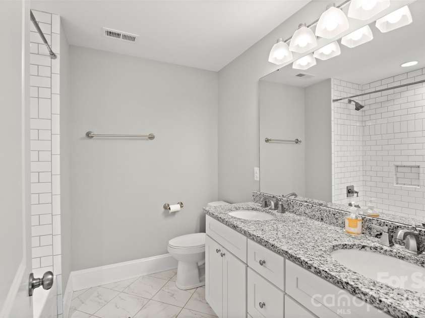 5904 Chalyce Lane, Charlotte, NC 28270.  MLS# CAR4356167, YatesRealty ID 20684. 