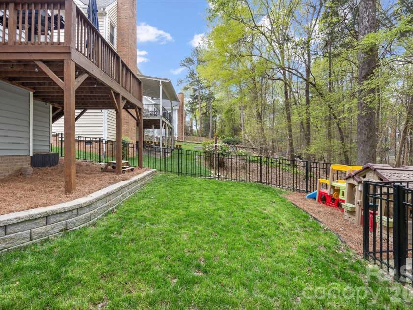 5904 Chalyce Lane, Charlotte, NC 28270.  MLS# CAR4356167, YatesRealty ID 20684. 