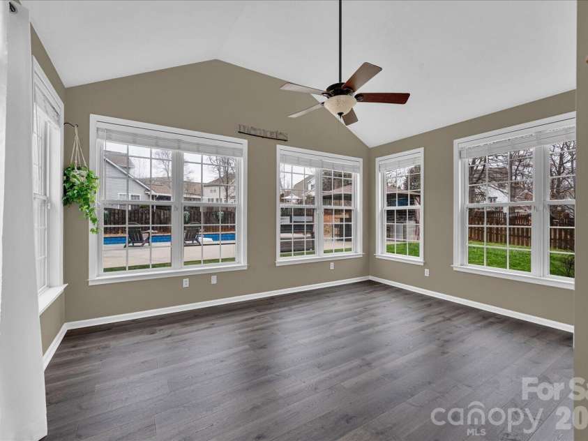 106 Honey Crisp Way, Simpsonville, SC 29681.  MLS# CAR4353381, YatesRealty ID 20686. 
