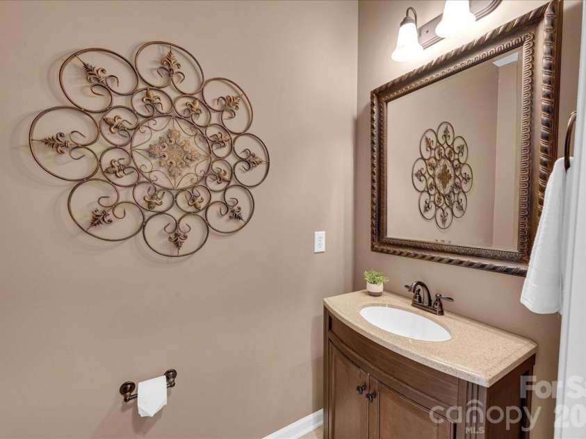 106 Honey Crisp Way, Simpsonville, SC 29681.  MLS# CAR4353381, YatesRealty ID 20686. 