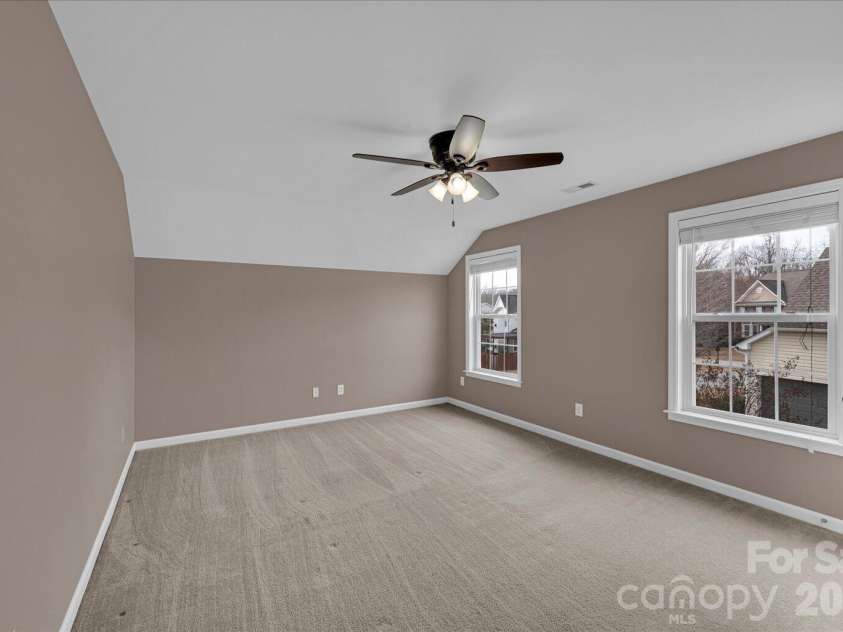 106 Honey Crisp Way, Simpsonville, SC 29681.  MLS# CAR4353381, YatesRealty ID 20686. 