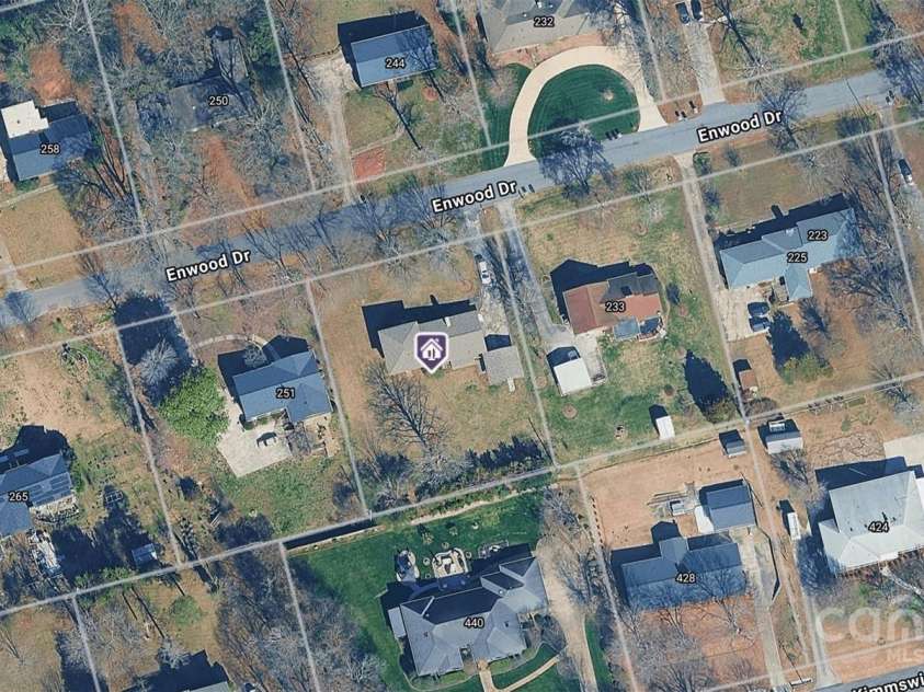 245 Enwood Drive, Charlotte, NC 28214.  MLS# CAR4266131, YatesRealty ID 20687. Aerial overview
