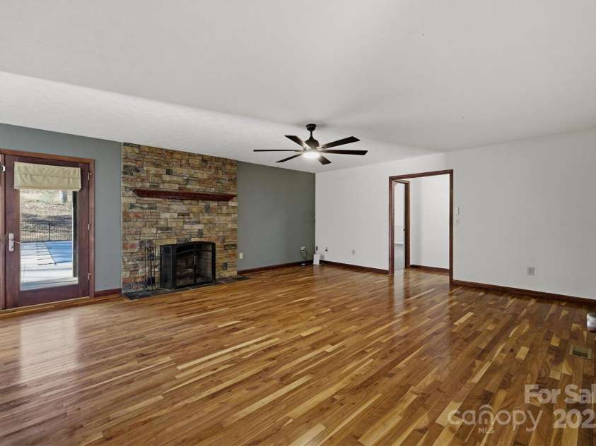 5341 Reese Store Avenue, Morganton, NC 28655.  MLS# CAR4327223, YatesRealty ID 20687. 