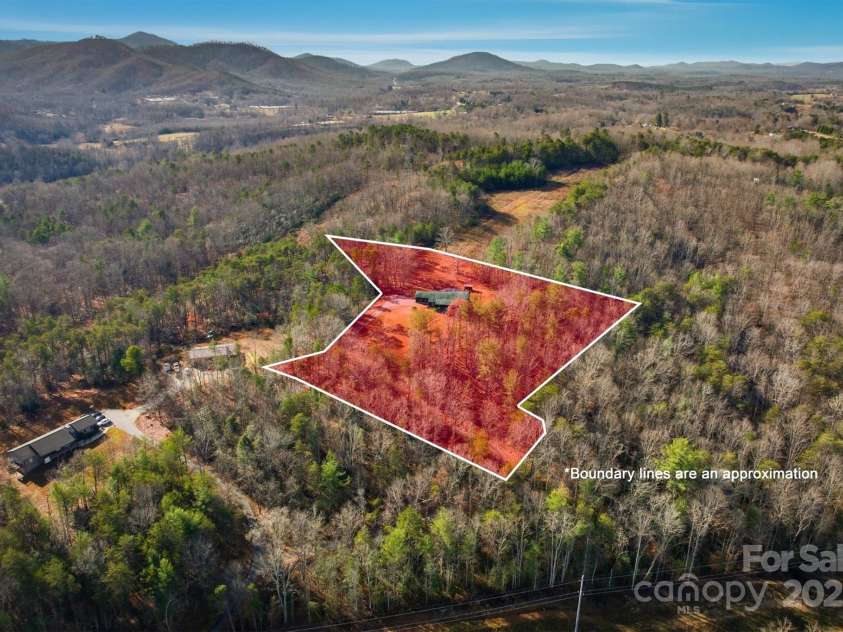 5341 Reese Store Avenue, Morganton, NC 28655.  MLS# CAR4327223, YatesRealty ID 20687. 