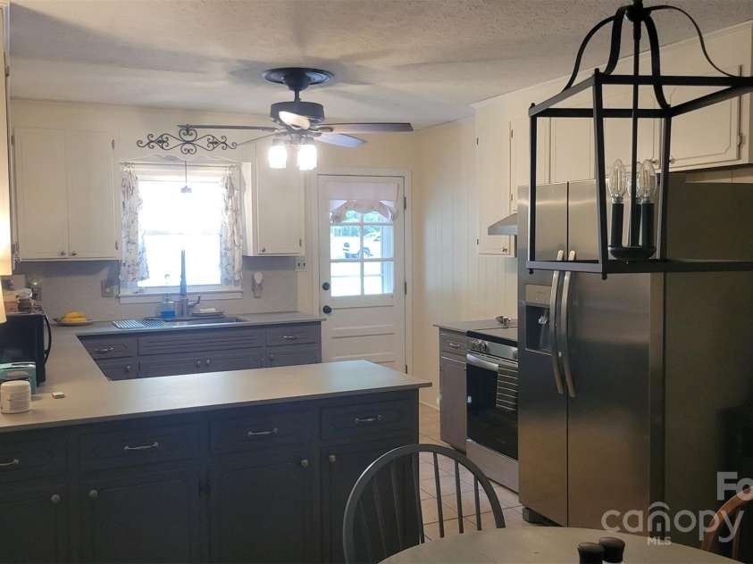 27 Southbrook Drive, York, SC 29745.  MLS# CAR4291735, YatesRealty ID 2069. 