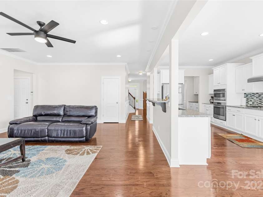 10693 Sky Chase Avenue, Concord, NC 28027.  MLS# CAR4255442, YatesRealty ID 20690. 