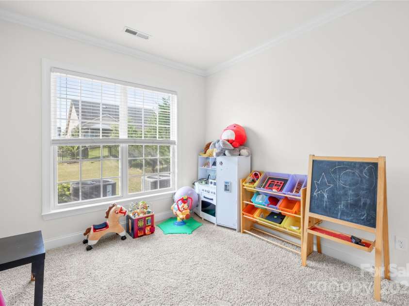 10693 Sky Chase Avenue, Concord, NC 28027.  MLS# CAR4255442, YatesRealty ID 20690. 