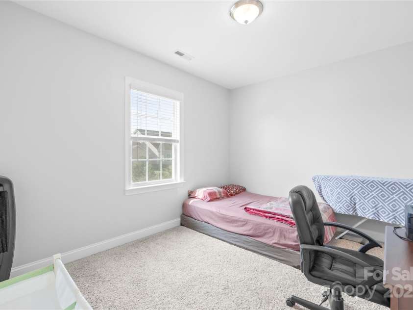 10693 Sky Chase Avenue, Concord, NC 28027.  MLS# CAR4255442, YatesRealty ID 20690. 