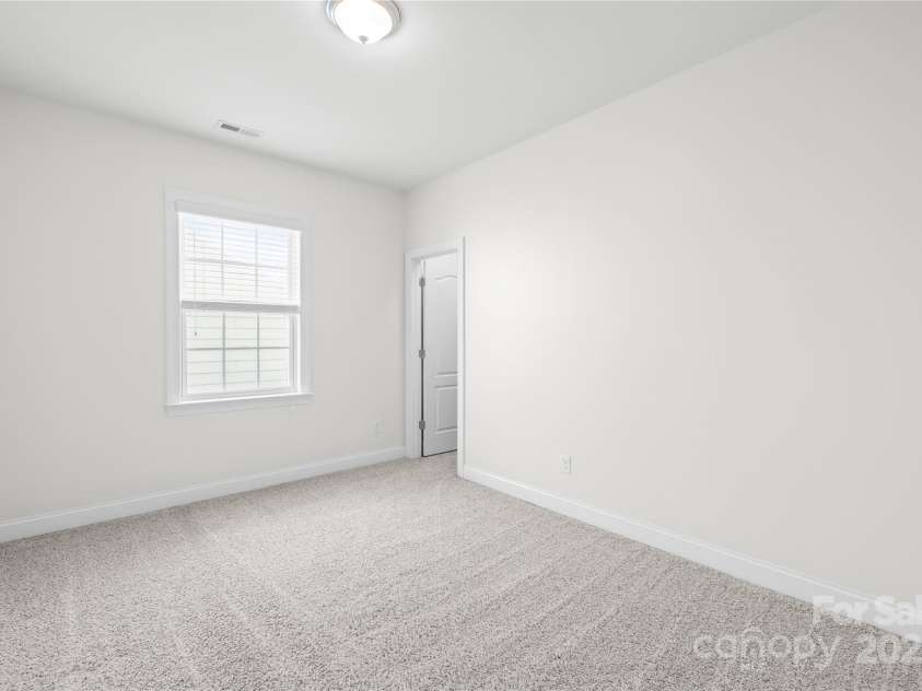 10693 Sky Chase Avenue, Concord, NC 28027.  MLS# CAR4255442, YatesRealty ID 20690. 