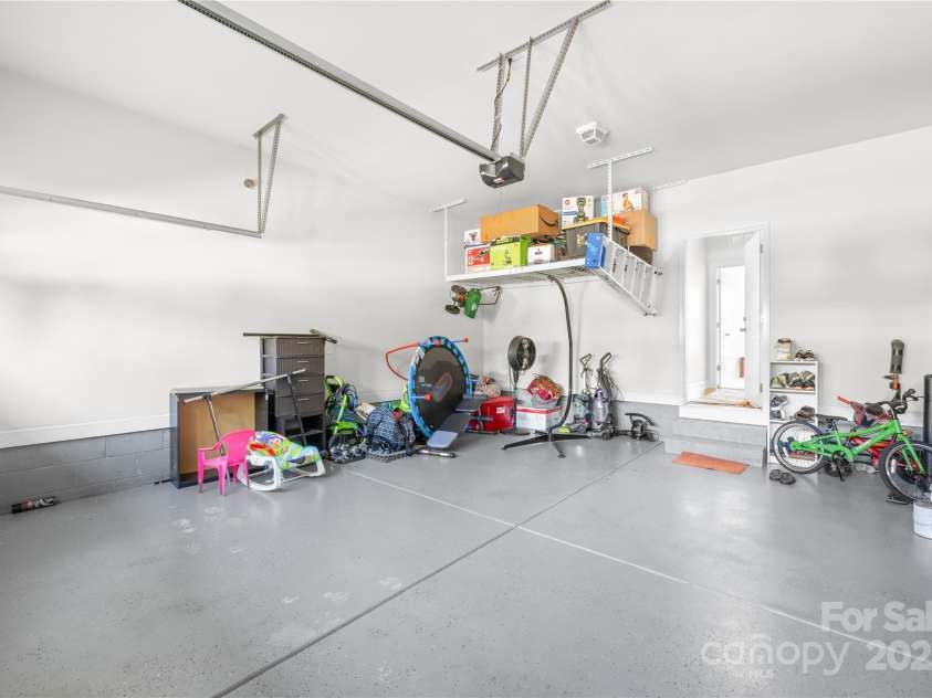 10693 Sky Chase Avenue, Concord, NC 28027.  MLS# CAR4255442, YatesRealty ID 20690. 