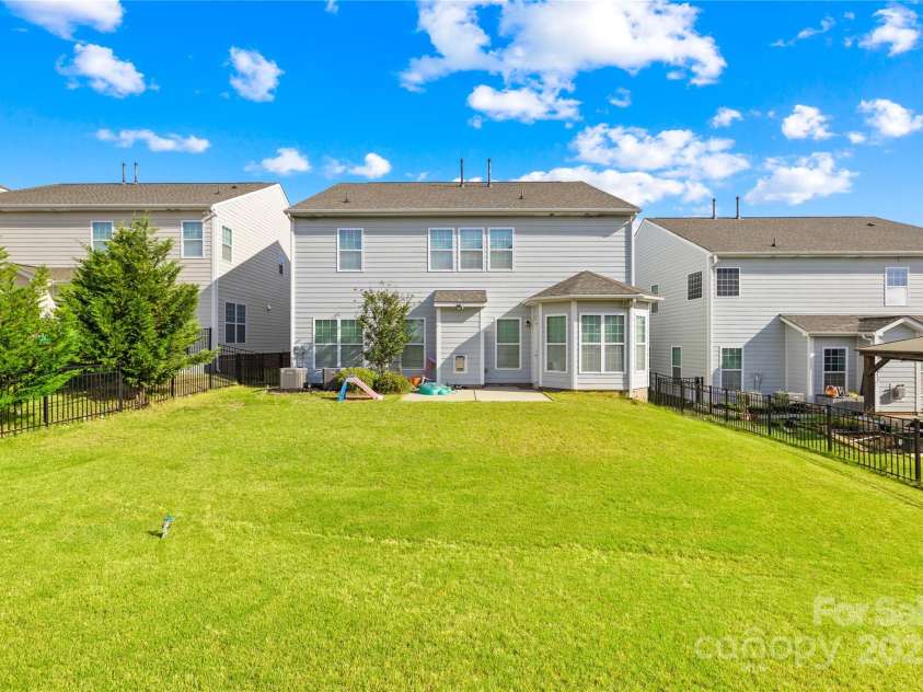 10693 Sky Chase Avenue, Concord, NC 28027.  MLS# CAR4255442, YatesRealty ID 20690. 