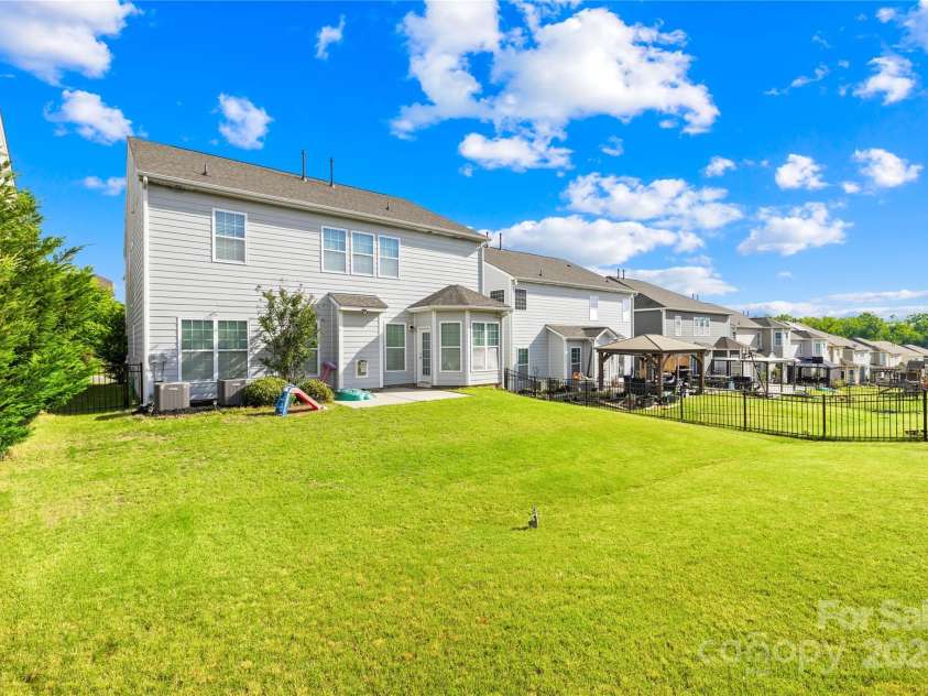 10693 Sky Chase Avenue, Concord, NC 28027.  MLS# CAR4255442, YatesRealty ID 20690. 
