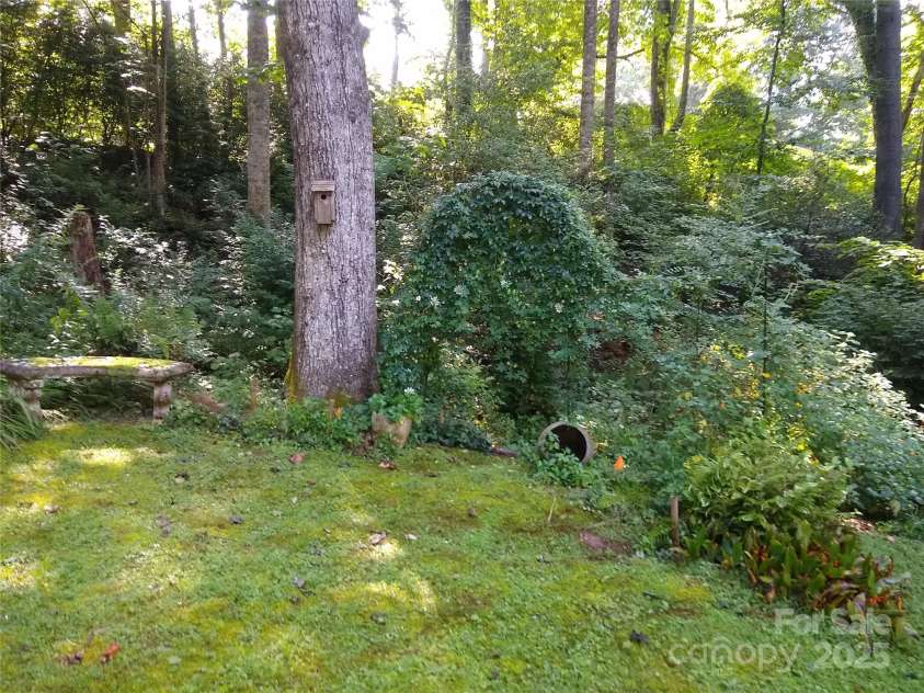 99 Meadowbrook Circle, Brevard, NC 28712.  MLS# CAR4252989, YatesRealty ID 20691. 