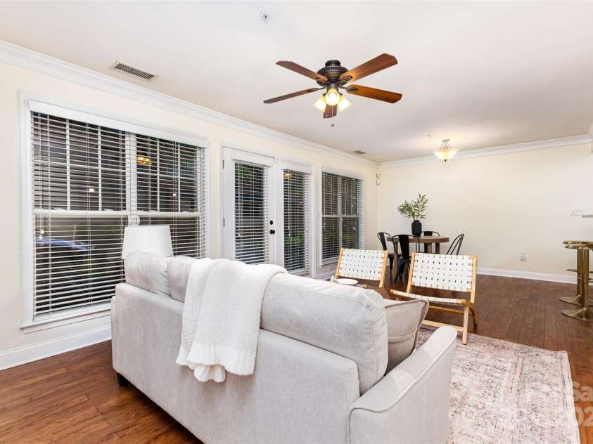1136 1st Street, Charlotte, NC 28202.  MLS# CAR4263949, YatesRealty ID 20692. 