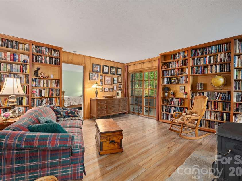 134 The Trail, Maggie Valley, NC 28751.  MLS# CAR4369403, YatesRealty ID 20695. 