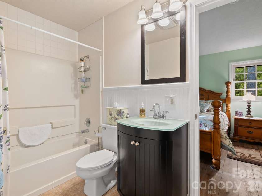 134 The Trail, Maggie Valley, NC 28751.  MLS# CAR4369403, YatesRealty ID 20695. 