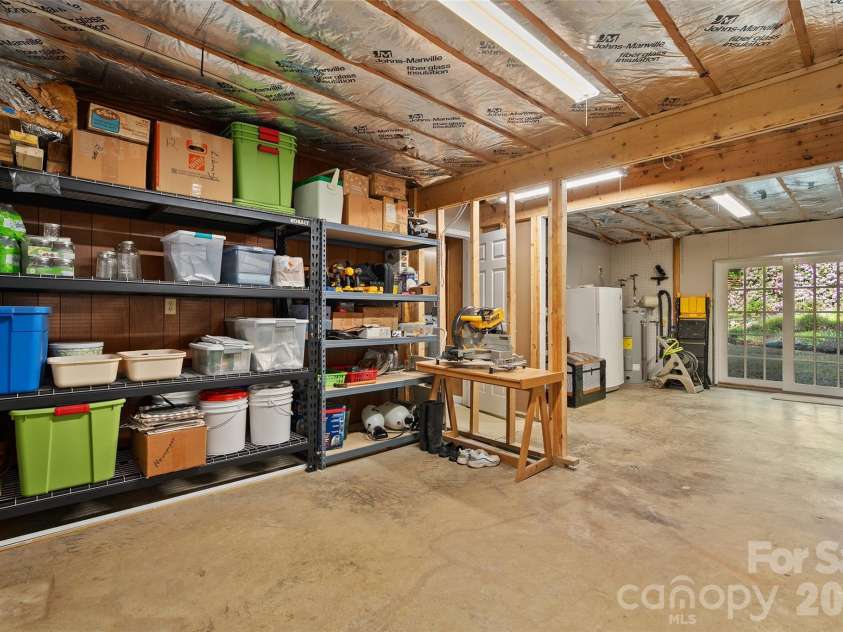 134 The Trail, Maggie Valley, NC 28751.  MLS# CAR4369403, YatesRealty ID 20695. 