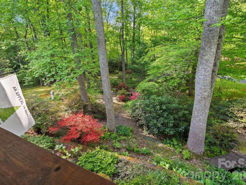 134 The Trail, Maggie Valley, NC 28751.  MLS# CAR4369403, YatesRealty ID 20695. 