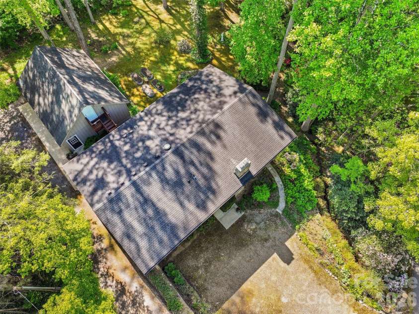 134 The Trail, Maggie Valley, NC 28751.  MLS# CAR4369403, YatesRealty ID 20695. 