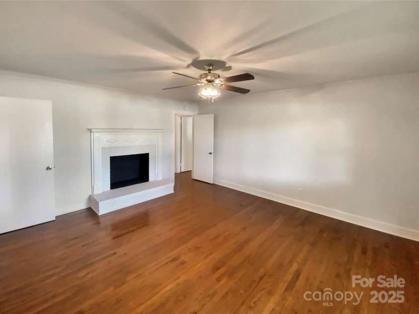 7812 Old Concord Road, Salisbury, NC 28146.  MLS# CAR4271969, YatesRealty ID 20696. 