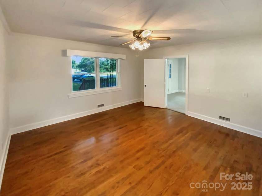 7812 Old Concord Road, Salisbury, NC 28146.  MLS# CAR4271969, YatesRealty ID 20696. 