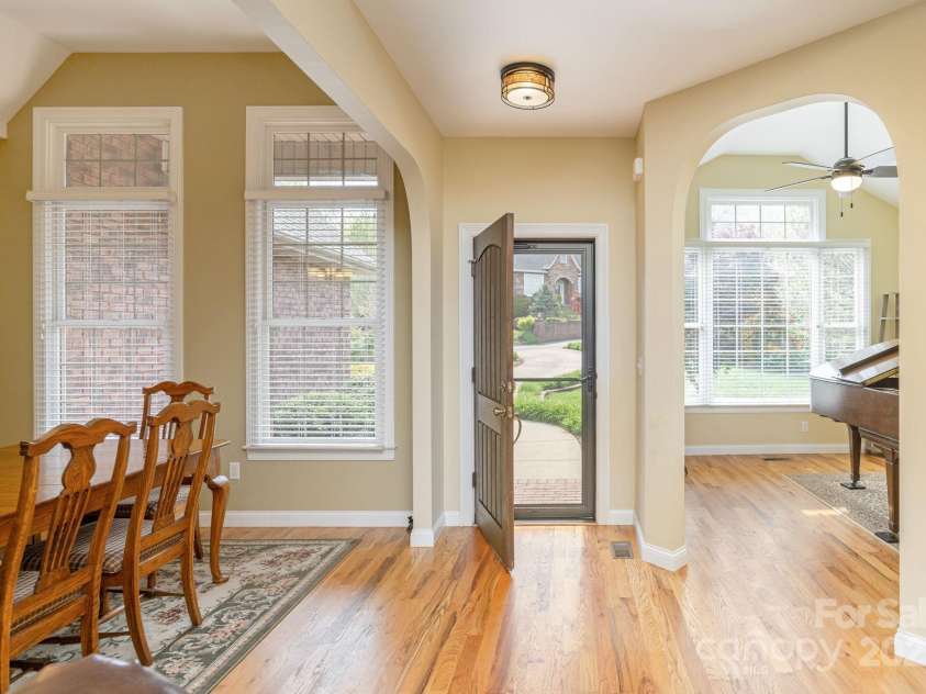 28 Tudor Crescent Court, Hendersonville, NC 28739.  MLS# CAR4255381, YatesRealty ID 207. 