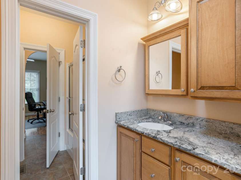 28 Tudor Crescent Court, Hendersonville, NC 28739.  MLS# CAR4255381, YatesRealty ID 207. 