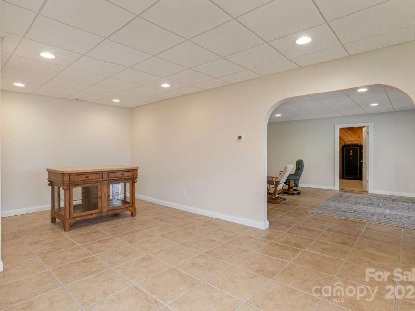 28 Tudor Crescent Court, Hendersonville, NC 28739.  MLS# CAR4255381, YatesRealty ID 207. 