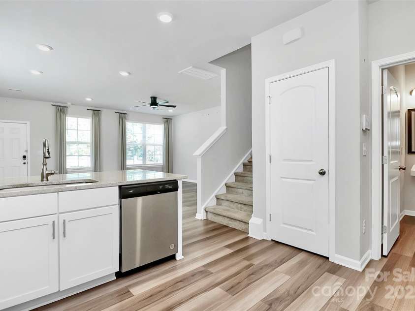 720 Herlong Avenue, Rock Hill, SC 29732.  MLS# CAR4259738, YatesRealty ID 20700. 