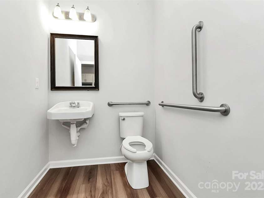 720 Herlong Avenue, Rock Hill, SC 29732.  MLS# CAR4259738, YatesRealty ID 20700. 