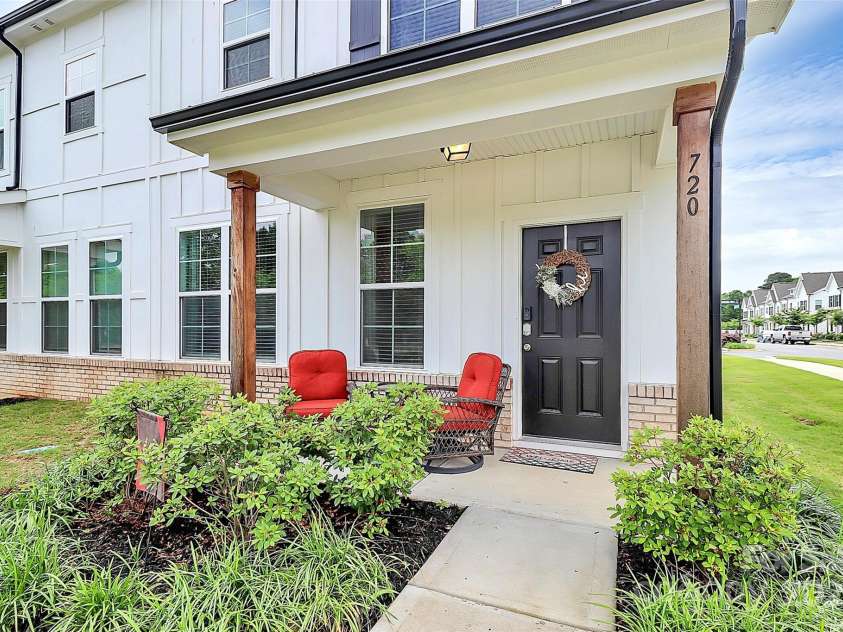720 Herlong Avenue, Rock Hill, SC 29732.  MLS# CAR4259738, YatesRealty ID 20700. 