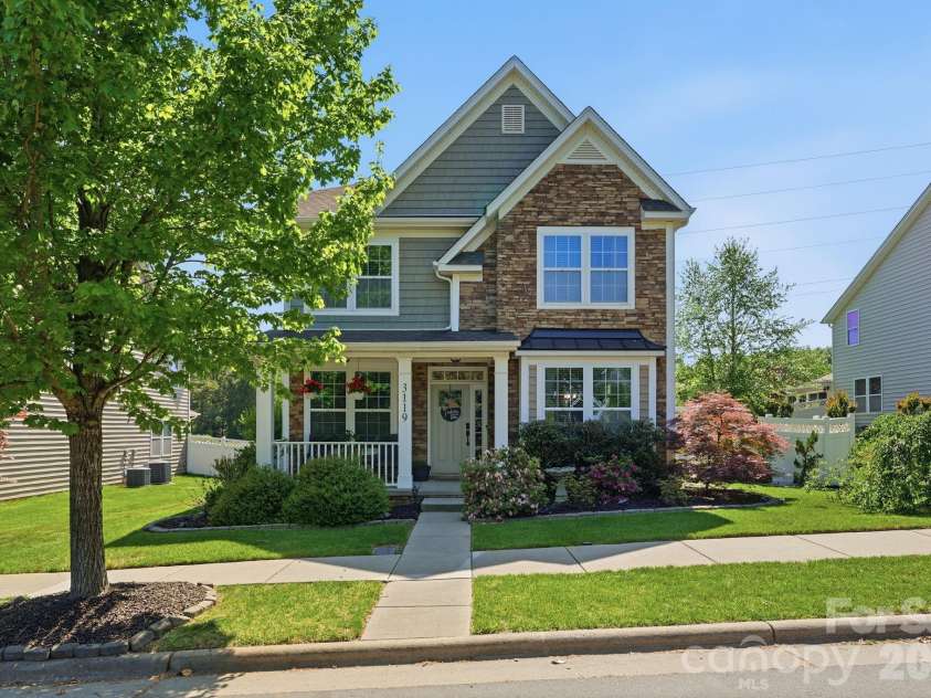 3119 Kelsey Plaza, Kannapolis, NC 28081.  MLS# CAR4373266, YatesRealty ID 20701. 