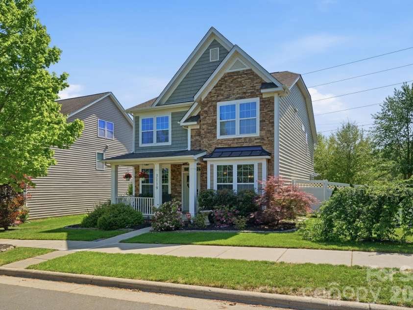 3119 Kelsey Plaza, Kannapolis, NC 28081.  MLS# CAR4373266, YatesRealty ID 20701. 