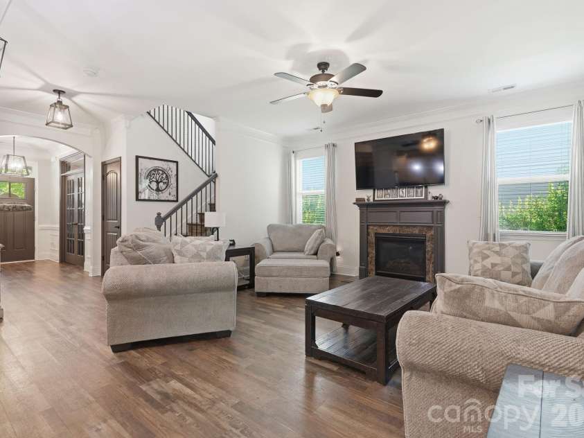 3119 Kelsey Plaza, Kannapolis, NC 28081.  MLS# CAR4373266, YatesRealty ID 20701. 
