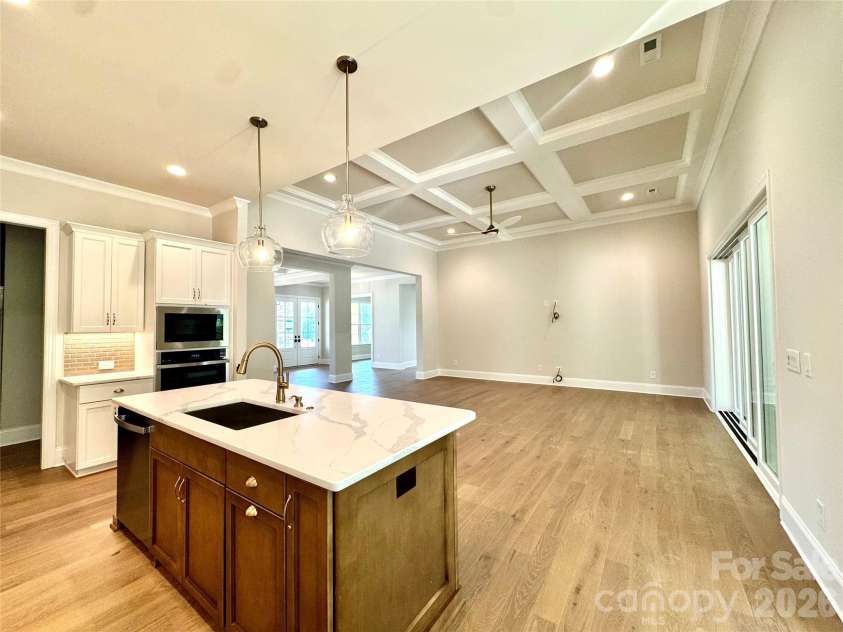 452 Voyager Lane, Concord, NC 28025.  MLS# CAR4378287, YatesRealty ID 20702. 