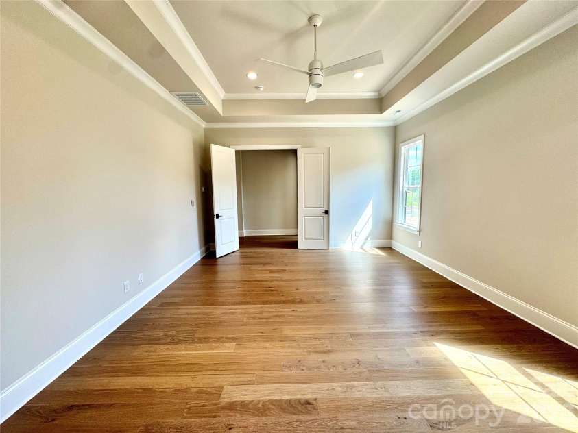 452 Voyager Lane, Concord, NC 28025.  MLS# CAR4378287, YatesRealty ID 20702. 