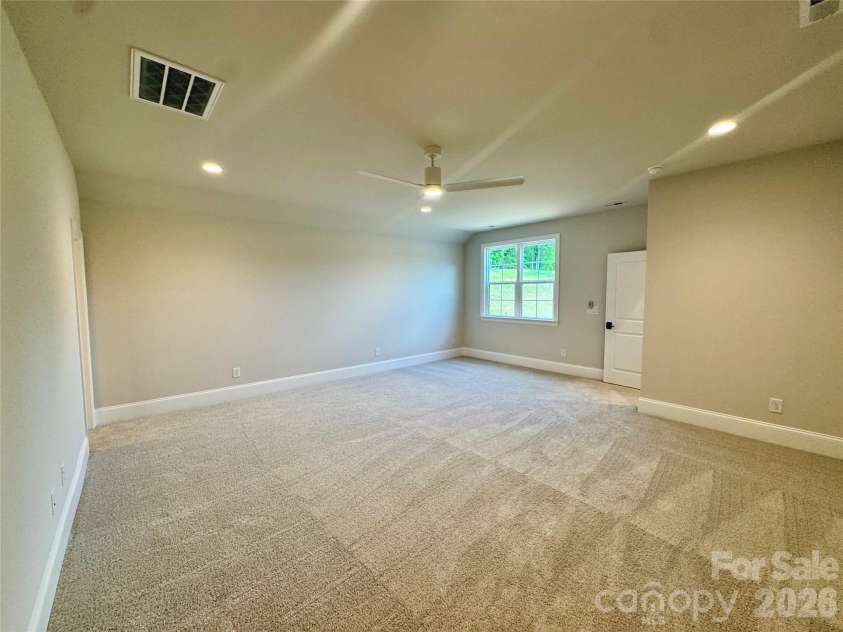 452 Voyager Lane, Concord, NC 28025.  MLS# CAR4378287, YatesRealty ID 20702. 