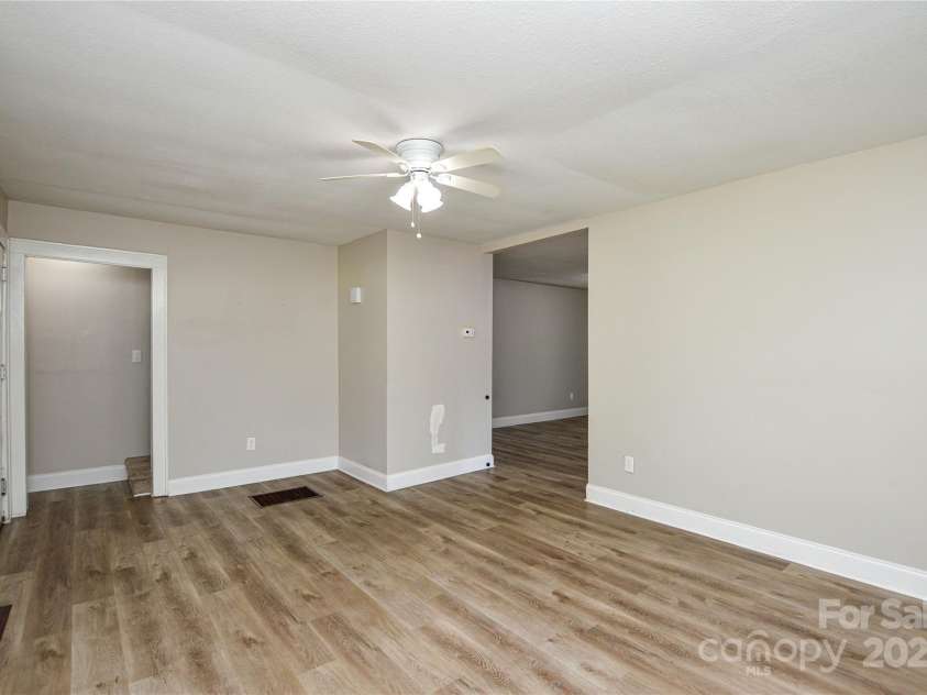 636 Forest Street, Concord, NC 28025.  MLS# CAR4270721, YatesRealty ID 20705. 