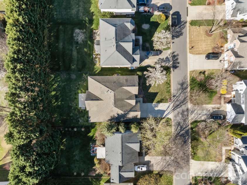 12602 Kemerton Lane, Huntersville, NC 28078.  MLS# CAR4356592, YatesRealty ID 20706. Aerial of Home