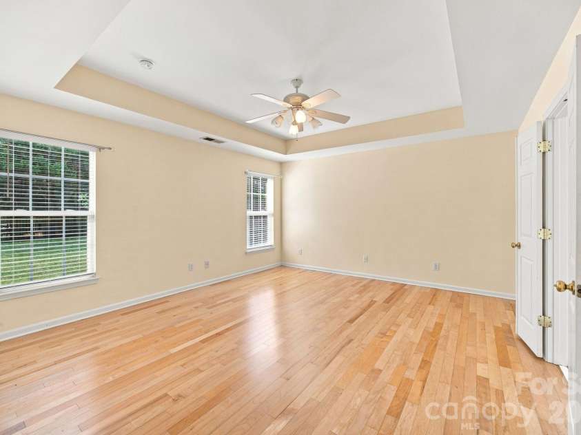 12602 Kemerton Lane, Huntersville, NC 28078.  MLS# CAR4416314, YatesRealty ID 20706. 