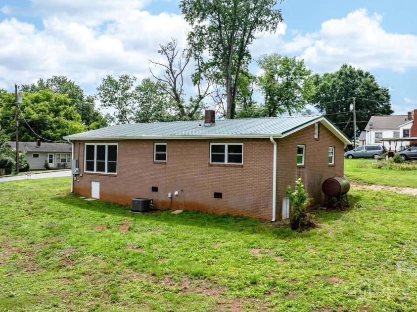 303 Ramsey Street, Morganton, NC 28655.  MLS# CAR4265263, YatesRealty ID 20707. 