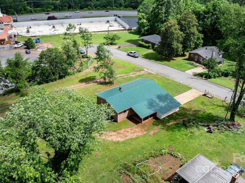 303 Ramsey Street, Morganton, NC 28655.  MLS# CAR4265263, YatesRealty ID 20707. 
