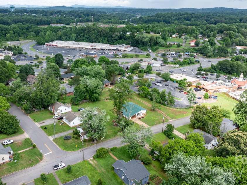 303 Ramsey Street, Morganton, NC 28655.  MLS# CAR4265263, YatesRealty ID 20707. 