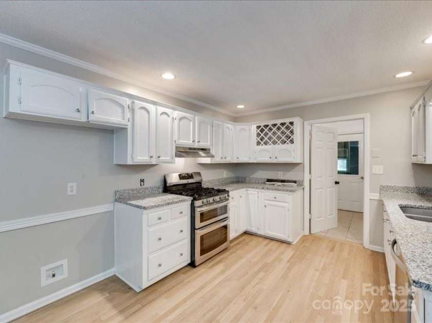 1529 Covenant Place, Rock Hill, SC 29732.  MLS# CAR4271636, YatesRealty ID 20709. 