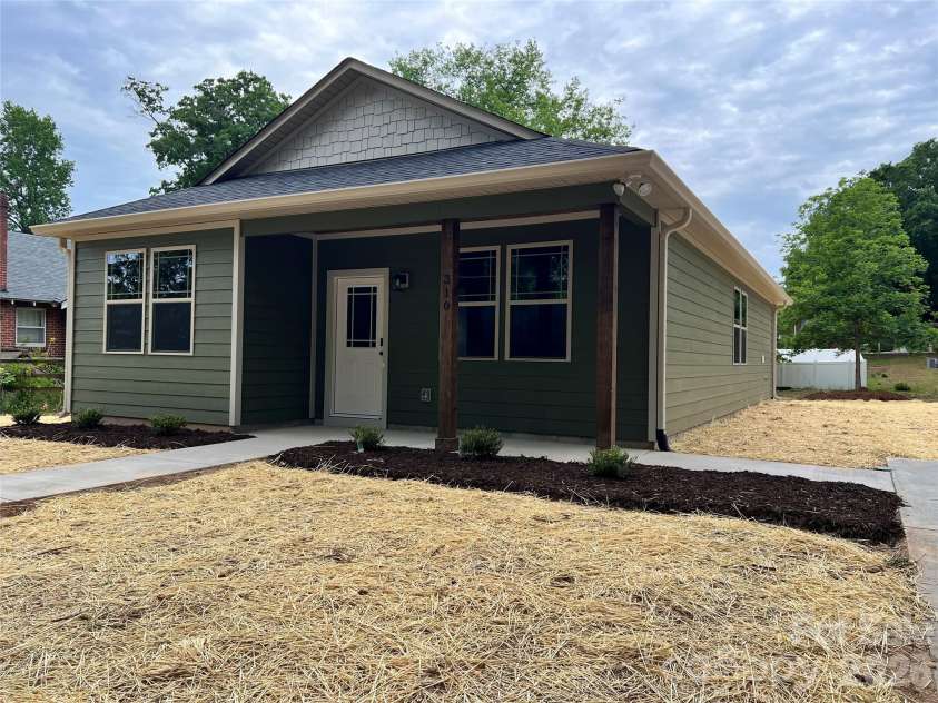 310 Coble Avenue, Albemarle, NC 28001.  MLS# CAR4379673, YatesRealty ID 20709. Right Front View