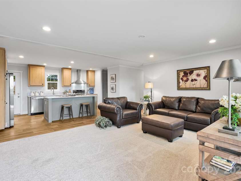 290 Appalachian Way, Mars Hill, NC 28754.  MLS# CAR4284149, YatesRealty ID 2071. 