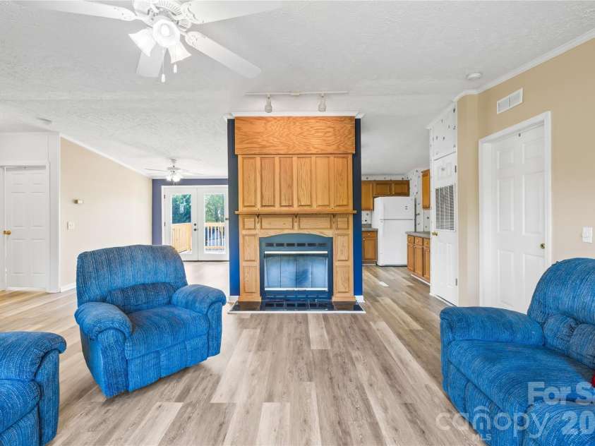 108 Ashland Court, Shelby, NC 28150.  MLS# CAR4368946, YatesRealty ID 20711. 