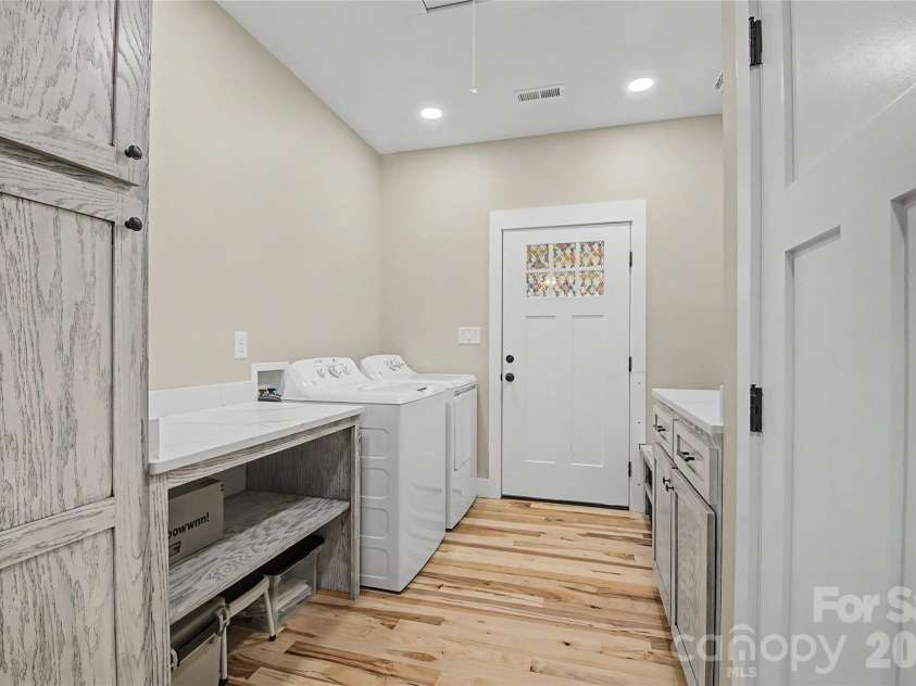 107 Dakota Drive, Rutherfordton, NC 28139.  MLS# CAR4374833, YatesRealty ID 20712. 