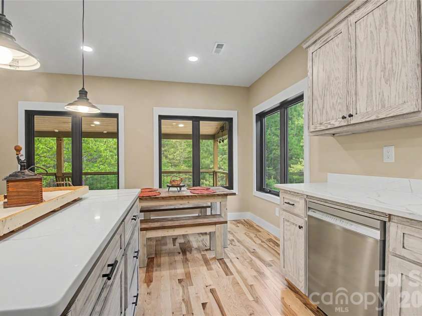 107 Dakota Drive, Rutherfordton, NC 28139.  MLS# CAR4374833, YatesRealty ID 20712. 